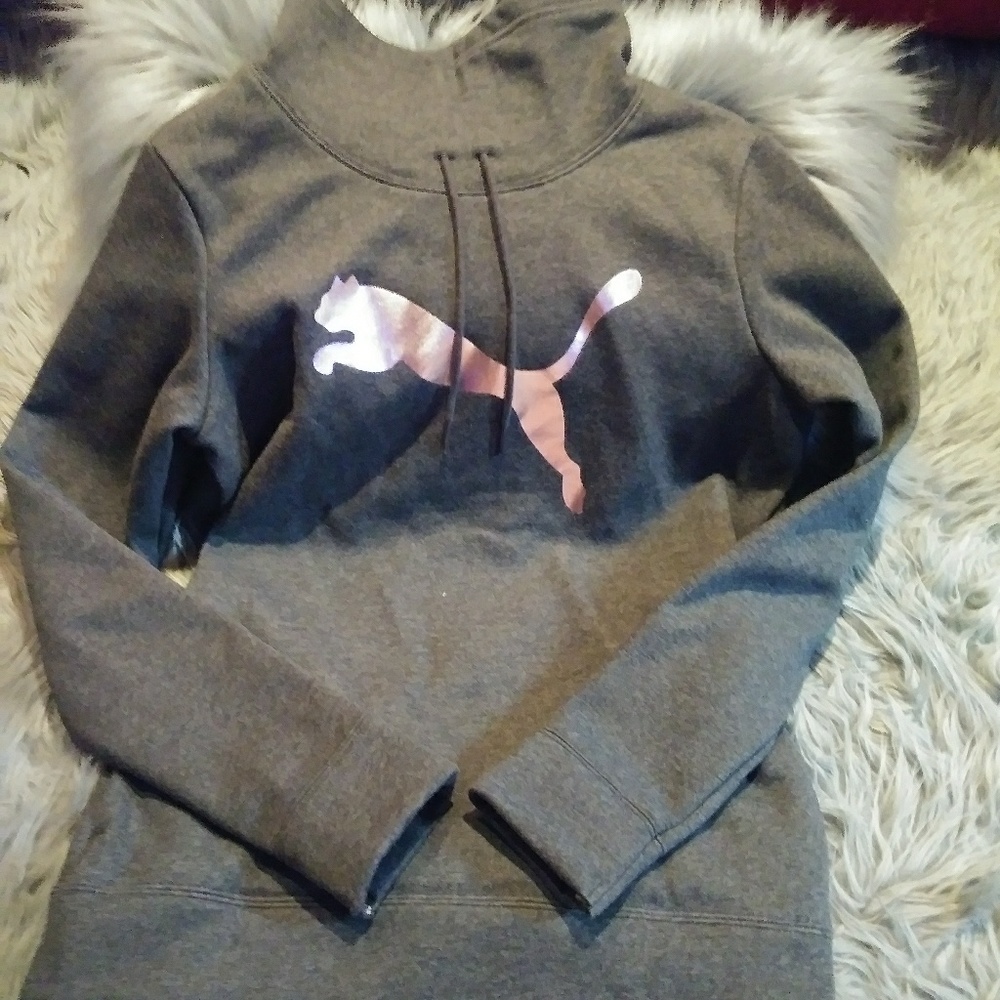 puma sweater